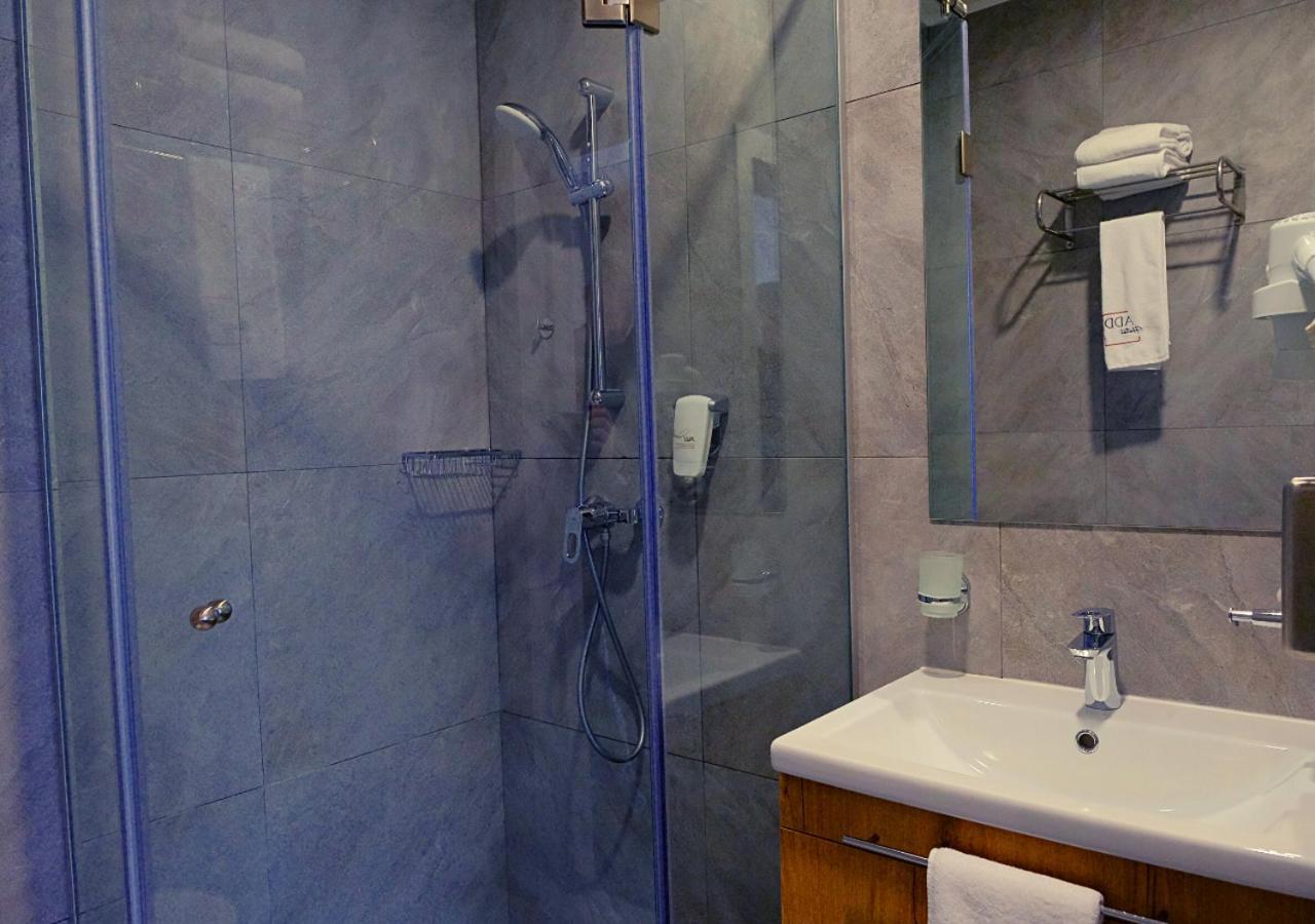 Add Hotel Αλμάτι Εξωτερικό φωτογραφία