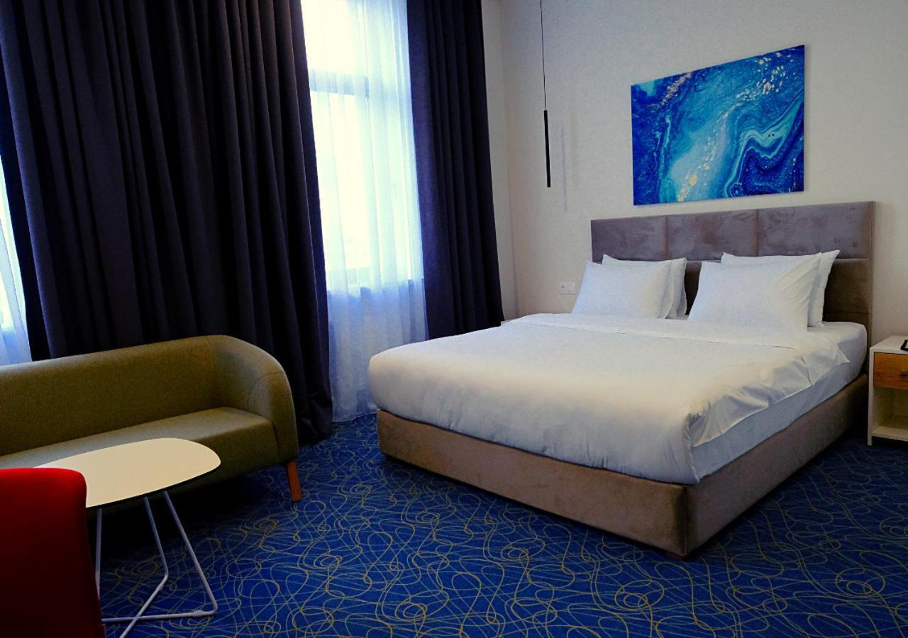 Add Hotel Αλμάτι Εξωτερικό φωτογραφία